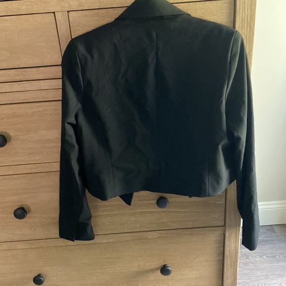Rachel Zoe cropped black blazer - Picture 4 of 5